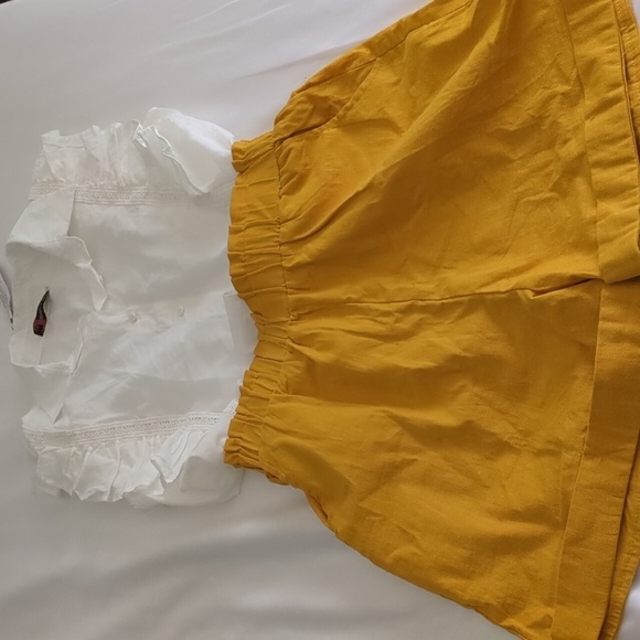 2 piece summer outfit linen cotton shorts and blouse - Picture 1 of 12